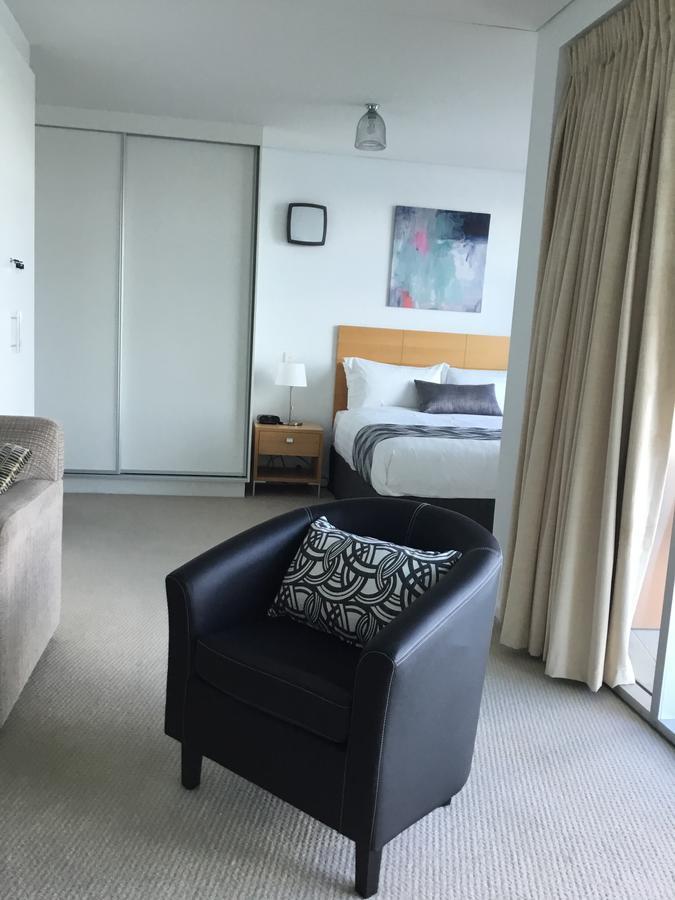 Wallaroo Marina Waterfront Luxe Apartment ภายนอก รูปภาพ