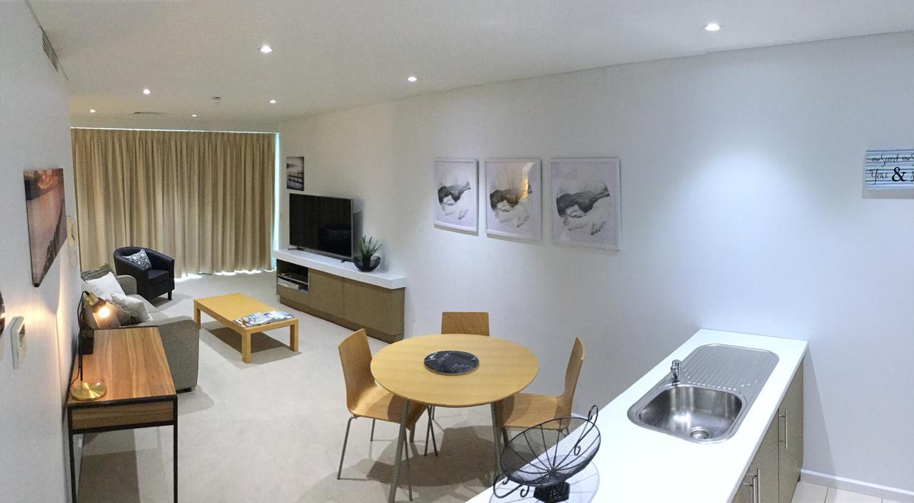 Wallaroo Marina Waterfront Luxe Apartment ภายนอก รูปภาพ