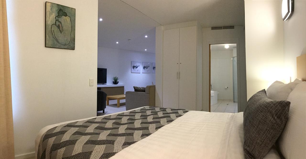 Wallaroo Marina Waterfront Luxe Apartment ภายนอก รูปภาพ