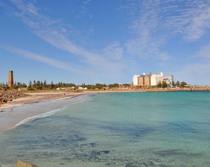 Wallaroo Marina Waterfront Luxe Apartment ภายนอก รูปภาพ